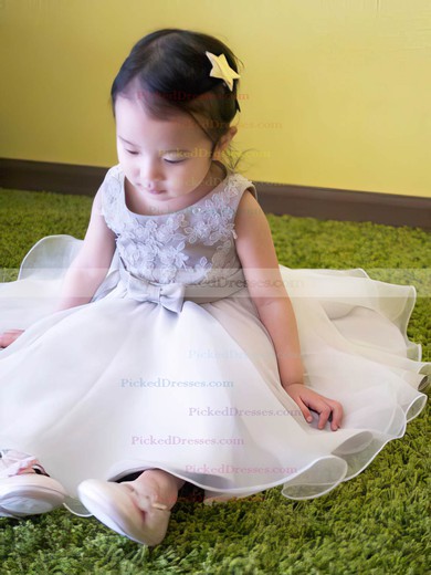 Silver Good Scoop Neck Organza Appliques Lace Tea-length Flower Girl Dress #PDS01031818