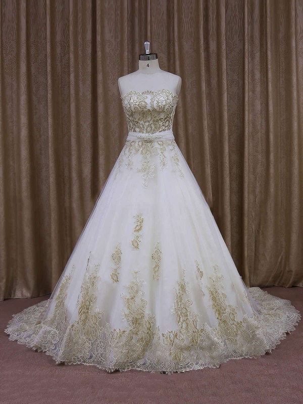 Court Train Tulle Appliques Lace Ivory Strapless Newest Wedding Dresses #PDS00021854