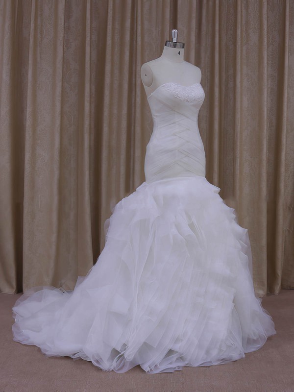 Trumpet/Mermaid Modest Tulle Cascading Ruffles Sweetheart White Wedding Dress