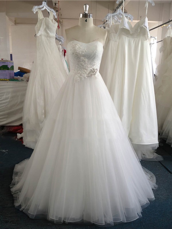 Sweetheart Pearl Detailing White Lace Tulle Court Train Wedding Dress #PDS00022020