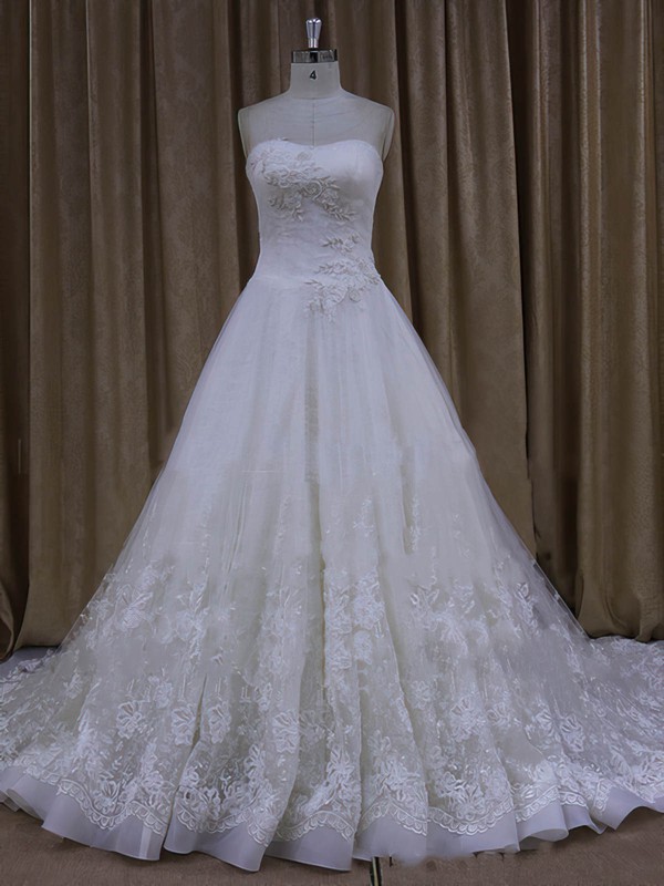 Elegant Strapless Ivory Tulle Appliques Lace Chapel Train Wedding Dresses #PDS00022065