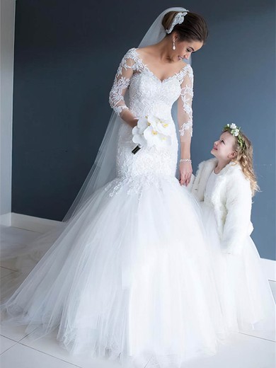 Trumpet/Mermaid V-neck Tulle Court Train Appliques Lace 3/4 Sleeve Top Backless Wedding Dresses #PDS00022556
