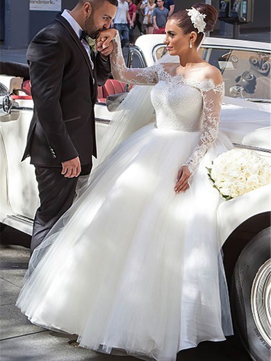 Graceful Ball Gown Off-the-shoulder Tulle Appliques Lace Floor-length Long Sleeve Wedding Dresses #PDS00022702