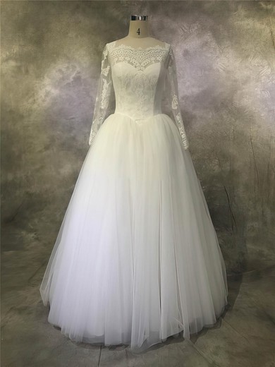Ball Gown Scalloped Neck Floor-length Tulle with Appliques Lace Wedding Dresses #PDS00022932