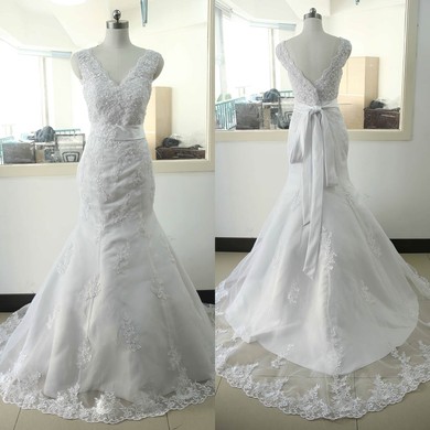 Trumpet/Mermaid V-neck Sweep Train Tulle with Appliques Lace Wedding Dresses #PDS00023023