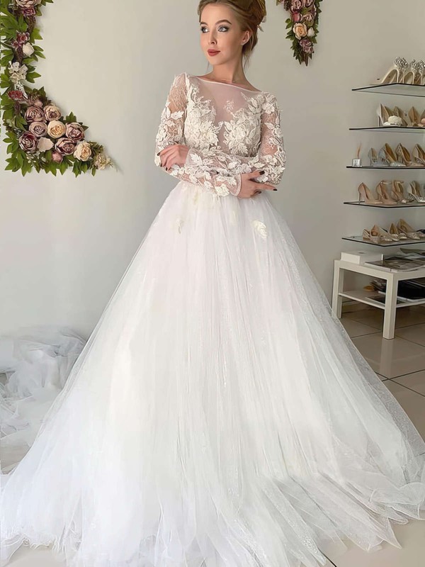 Ball Gown Scoop Neck Chapel Train Tulle Appliques Lace Wedding Dresses #PDS00023653