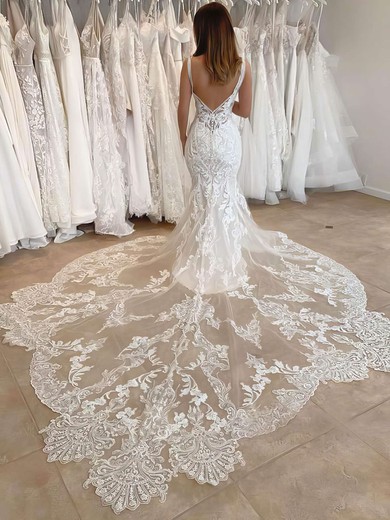Trumpet/Mermaid V-neck Court Train Tulle Appliques Lace Wedding Dresses #PDS00023670